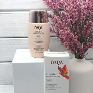Toty Ilumina Mineral Glow SPF 50